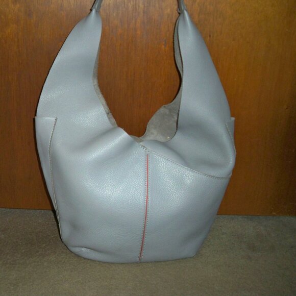 Hammitt Tom Gray Pebbled Leather Handbag with Gunmetal Hardware $525, EUC!! - Picture 2 of 3